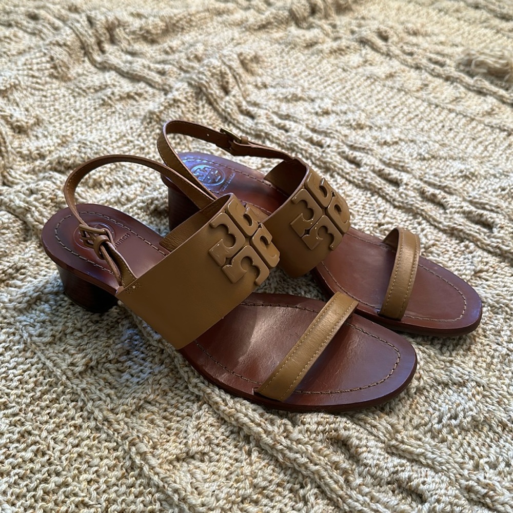 Tory Burch Tan Leather Heels - 9